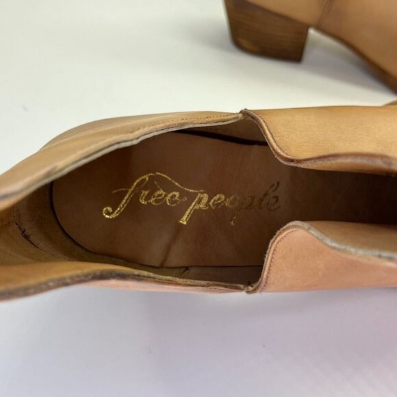 Free People Charm Double V Ankle Boot for Women Size 40 in Tan Leather Urban - Picture 7 of 10